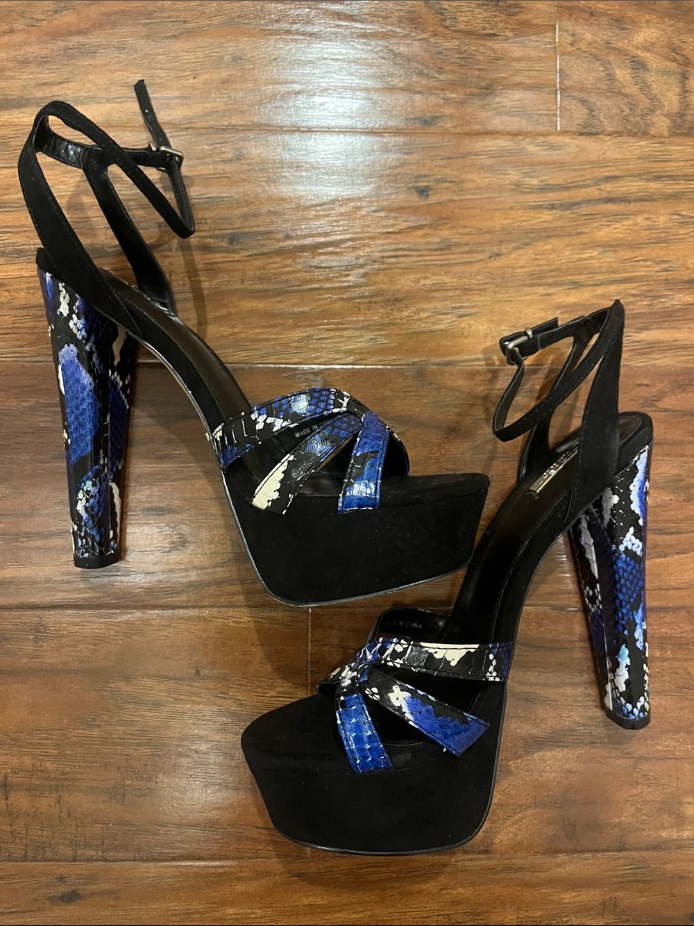 Kurt Geiger Carvela Black and Blue Snake-Print Platform Heels